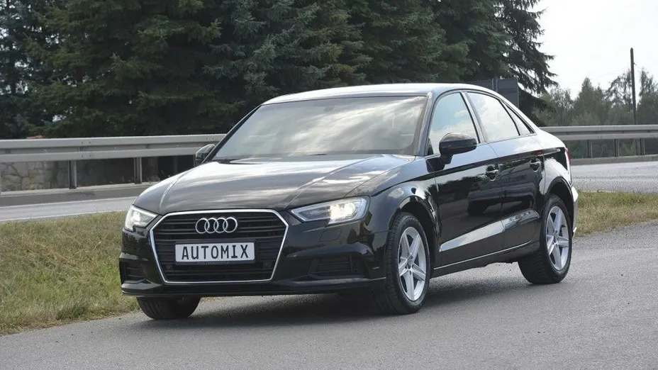 AUDI A3 -