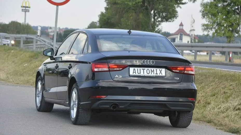 AUDI A3 -