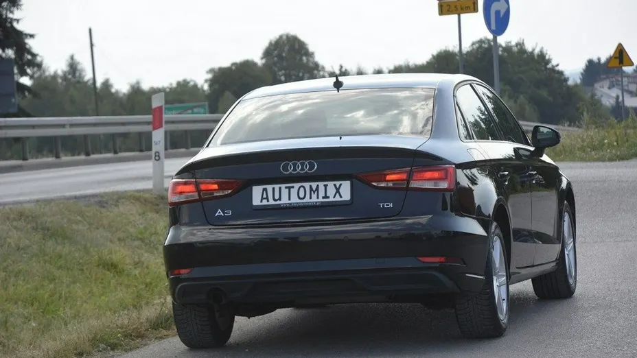 AUDI A3 -