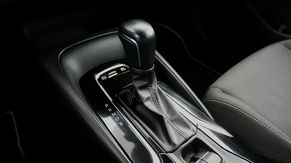 TOYOTA Corolla -