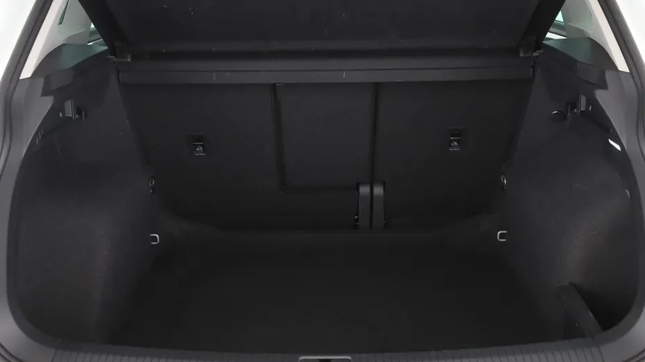 VOLKSWAGEN Tiguan -