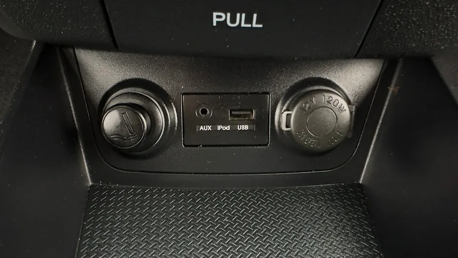 HYUNDAI i30 -