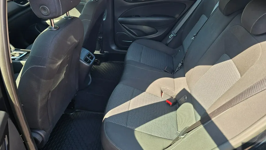 OPEL Insignia -