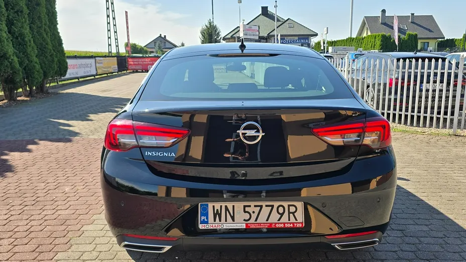 OPEL Insignia -