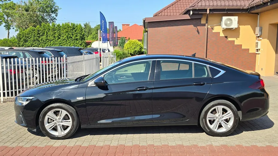 OPEL Insignia -