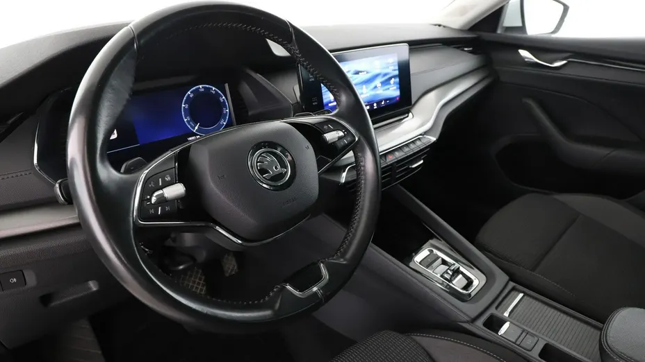 SKODA Octavia -