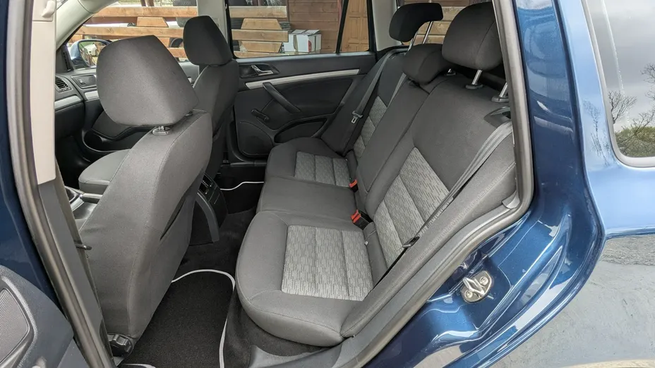 SKODA Octavia -