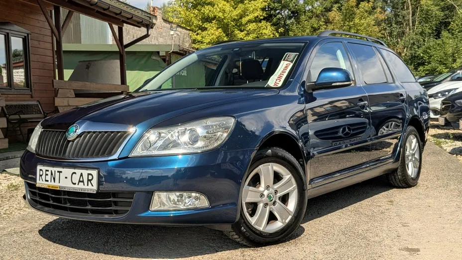 SKODA Octavia -