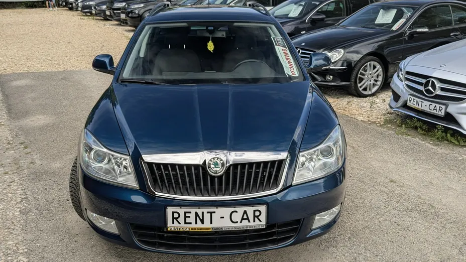 SKODA Octavia -