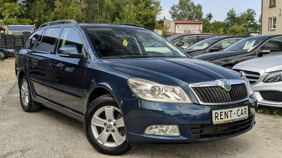 SKODA Octavia -