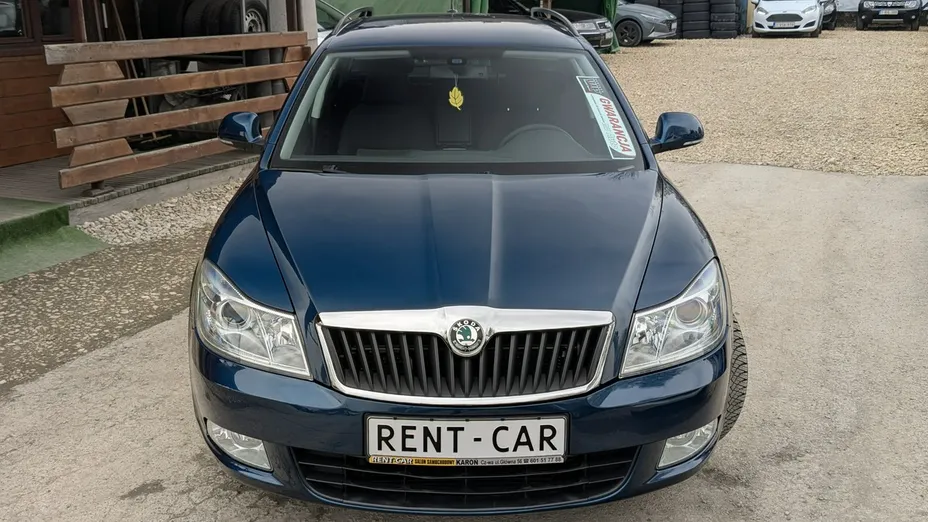 SKODA Octavia -
