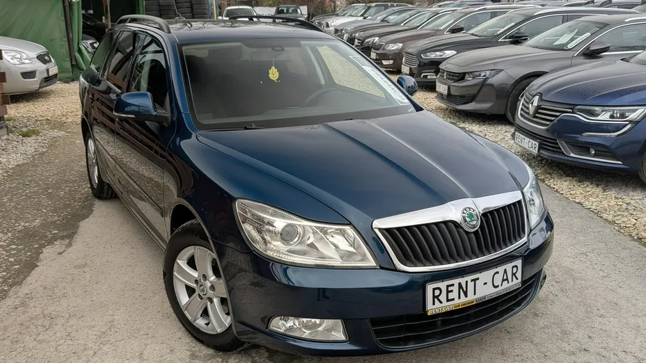 SKODA Octavia -