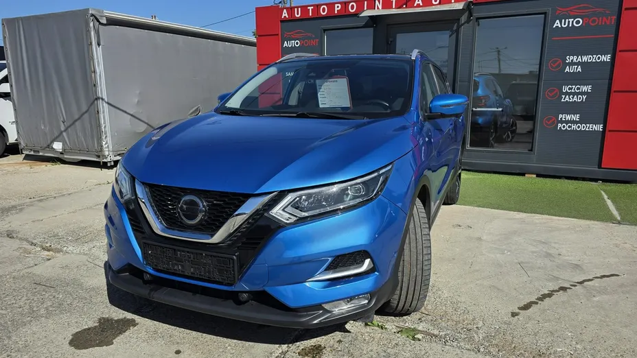 NISSAN Qashqai -