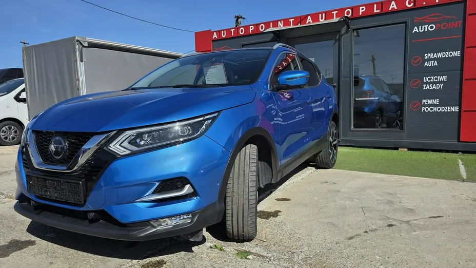 NISSAN Qashqai -