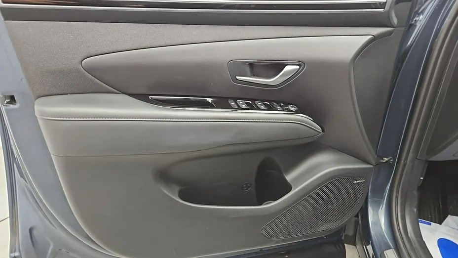 HYUNDAI Tucson -