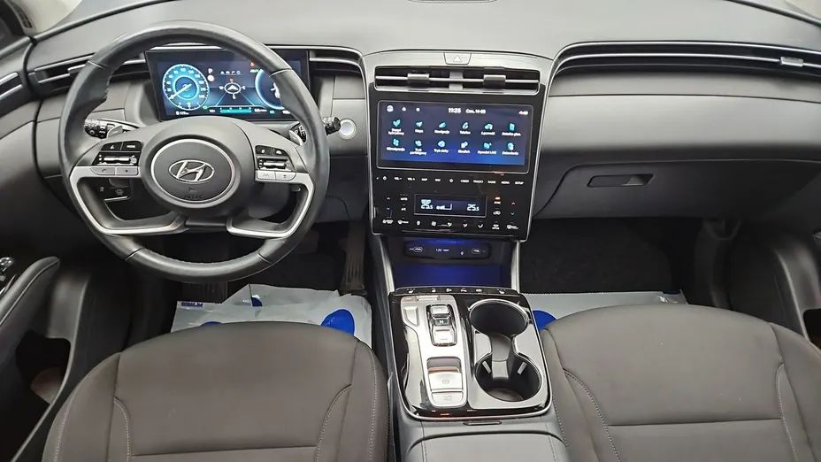 HYUNDAI Tucson -