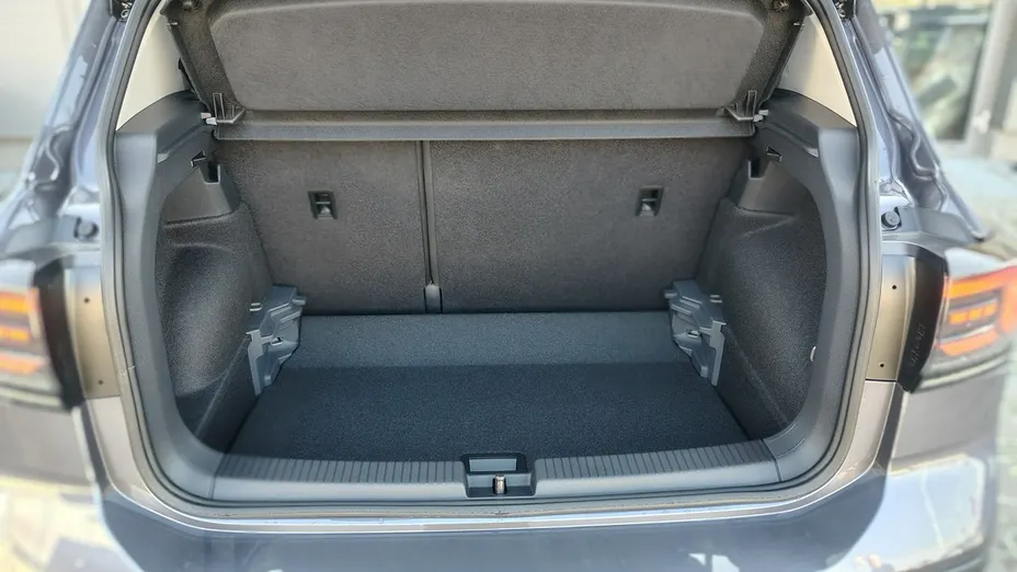 VOLKSWAGEN T-Cross -