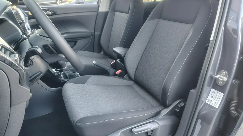 VOLKSWAGEN T-Cross -