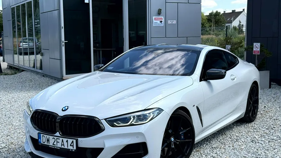 BMW Seria 8 -