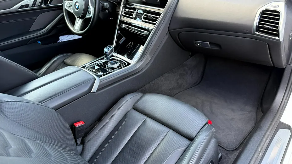 BMW Seria 8 -