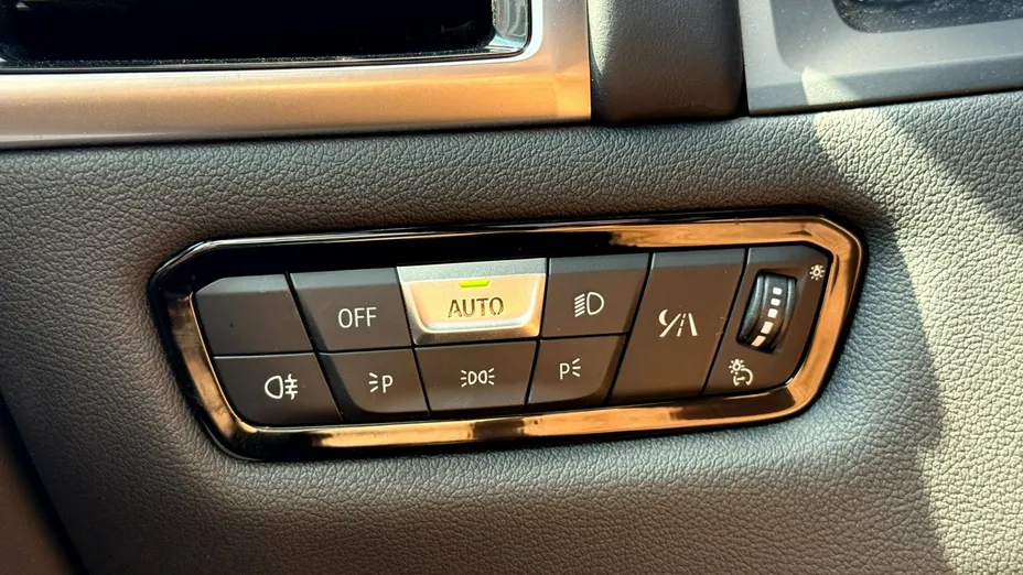 BMW Seria 8 -