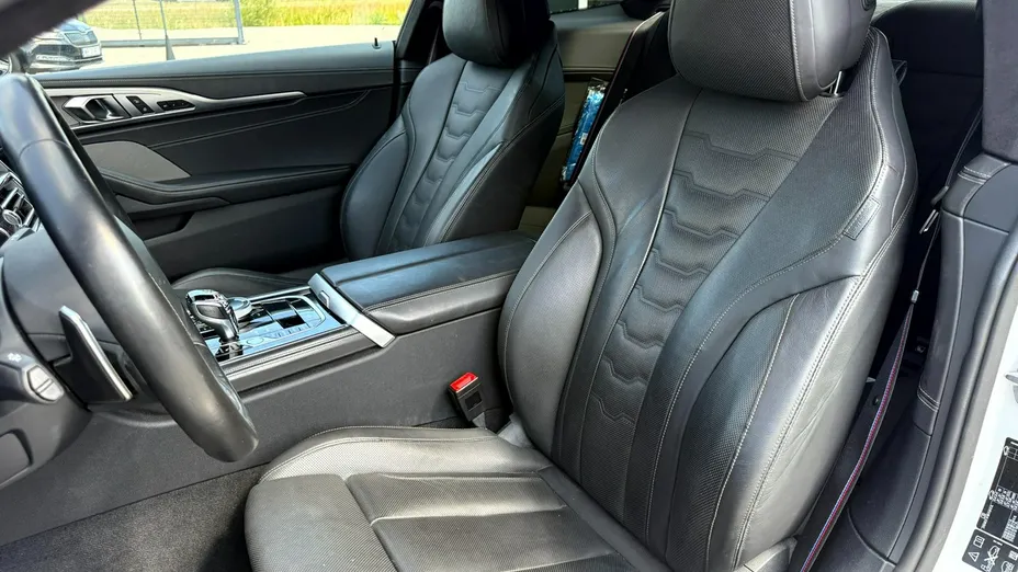 BMW Seria 8 -