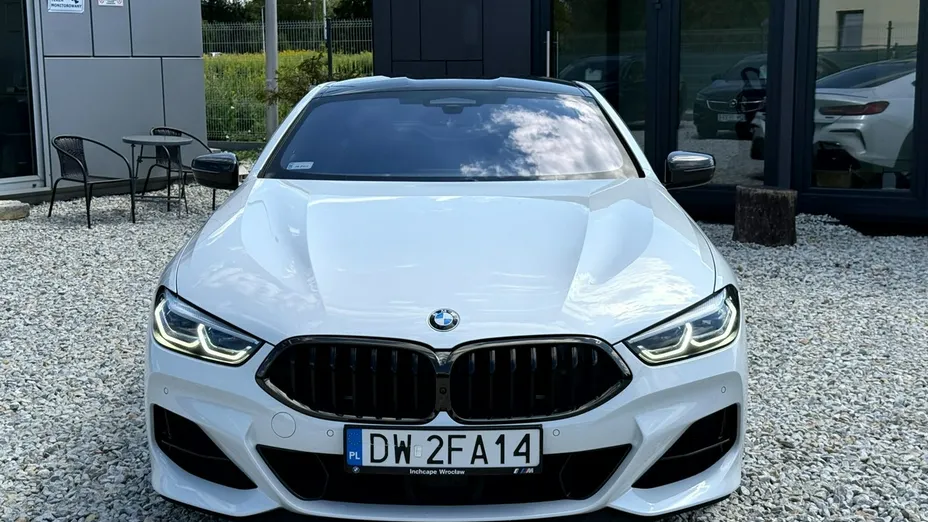 BMW Seria 8 -