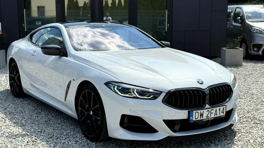 BMW Seria 8 -