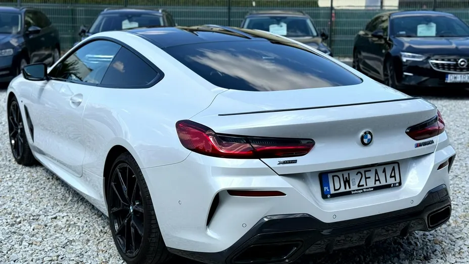 BMW Seria 8 -