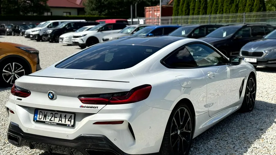 BMW Seria 8 -