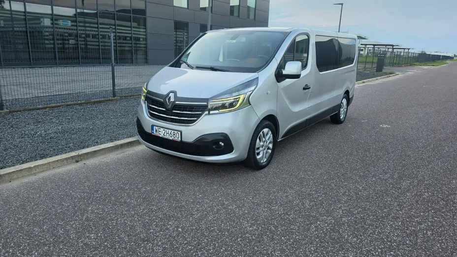 RENAULT Trafic -