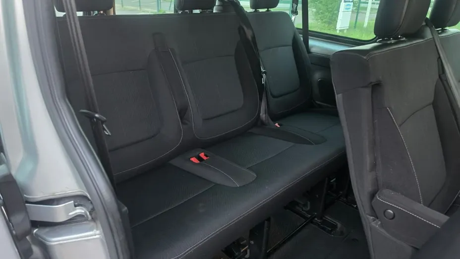 RENAULT Trafic -