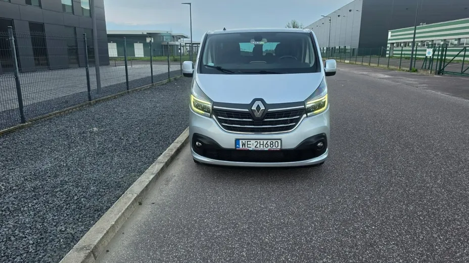 RENAULT Trafic -