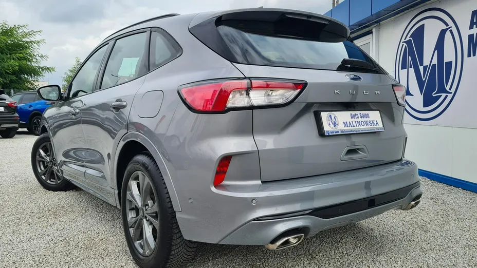 FORD Kuga -