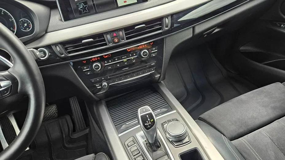 BMW X5 -