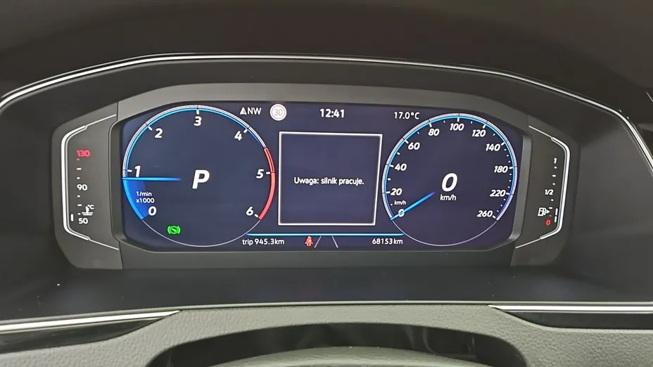 VOLKSWAGEN Passat -
