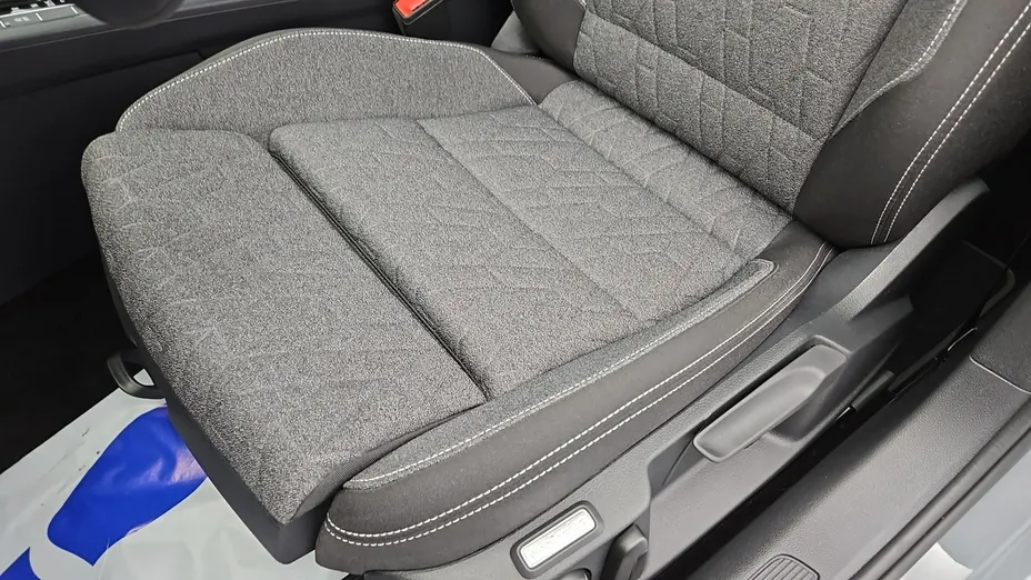 VOLKSWAGEN Passat -