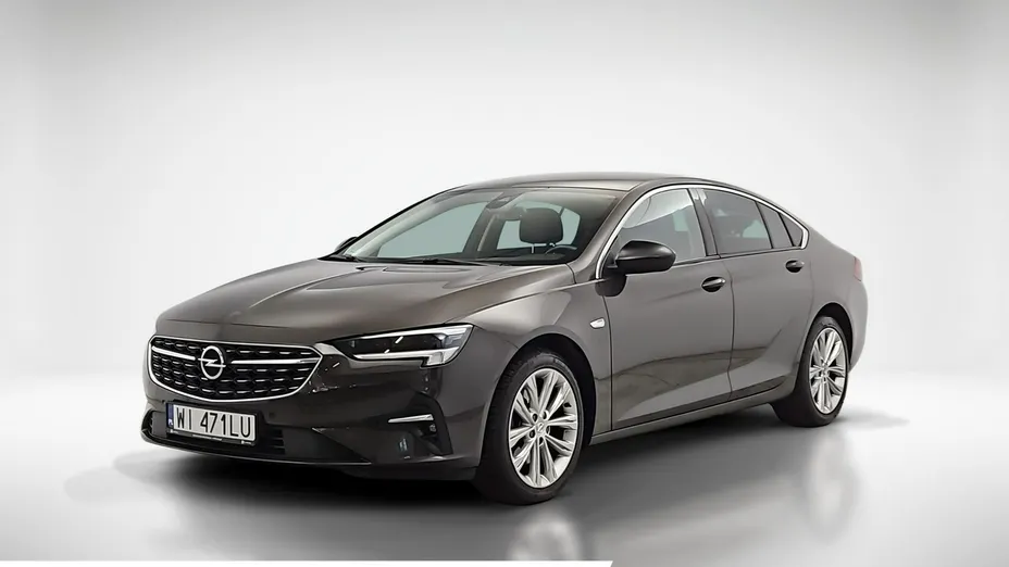OPEL Insignia -