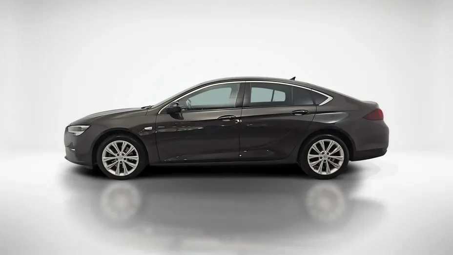 OPEL Insignia -