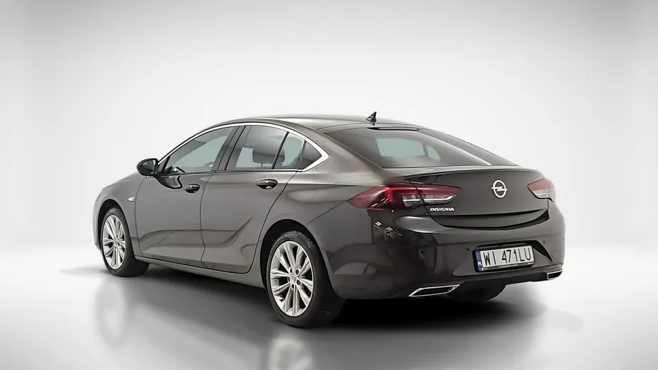 OPEL Insignia -