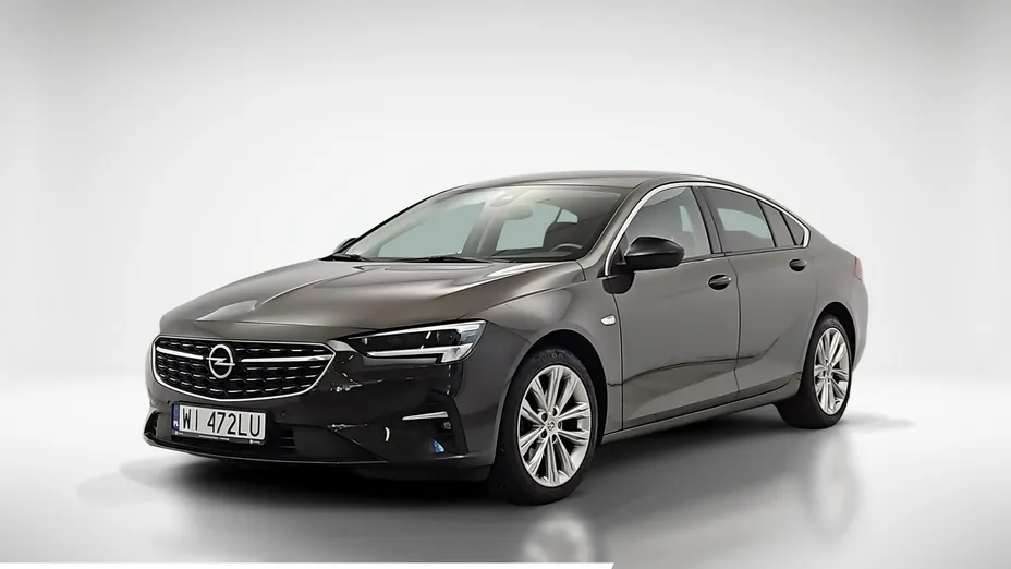 OPEL Insignia -