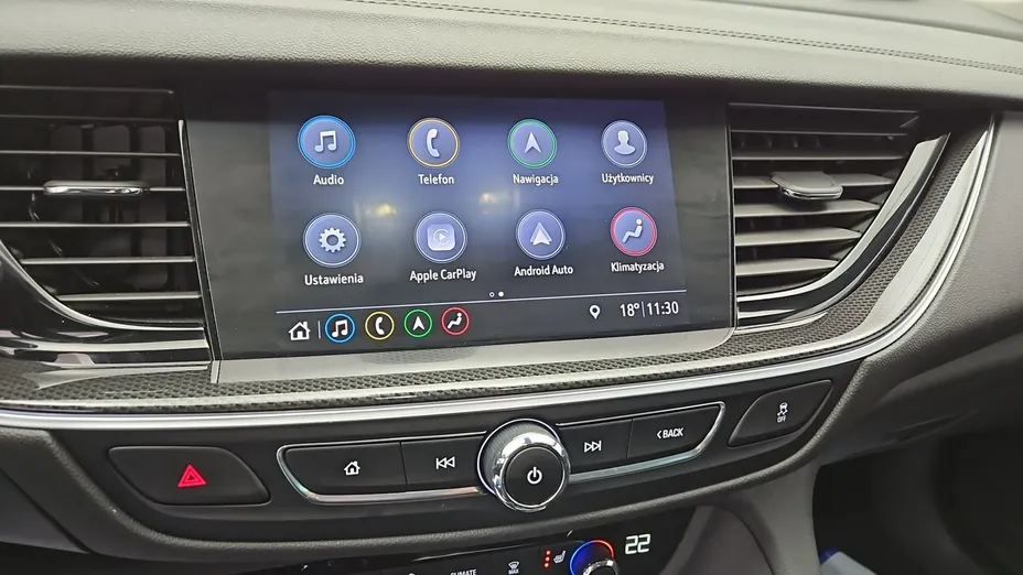 OPEL Insignia -