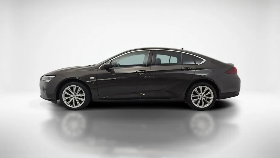 OPEL Insignia -