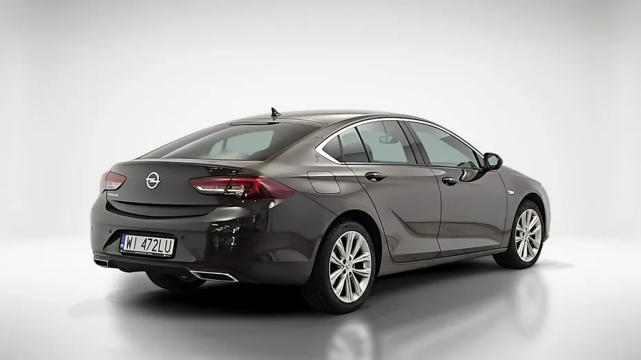 OPEL Insignia -