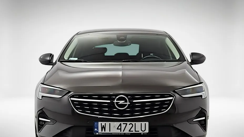 OPEL Insignia -