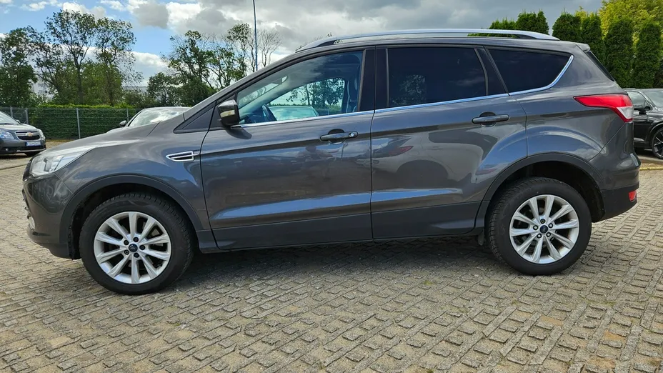 FORD Kuga -