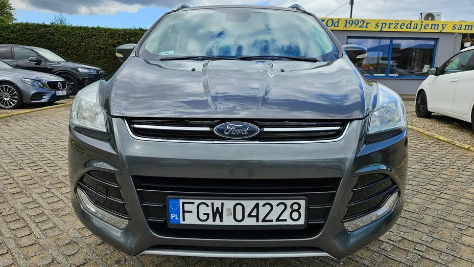 FORD Kuga -