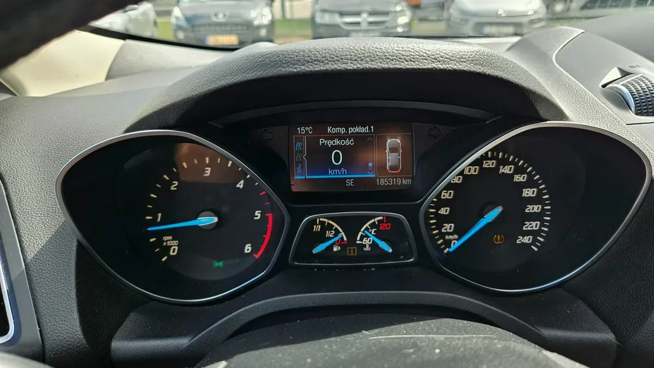 FORD Kuga -