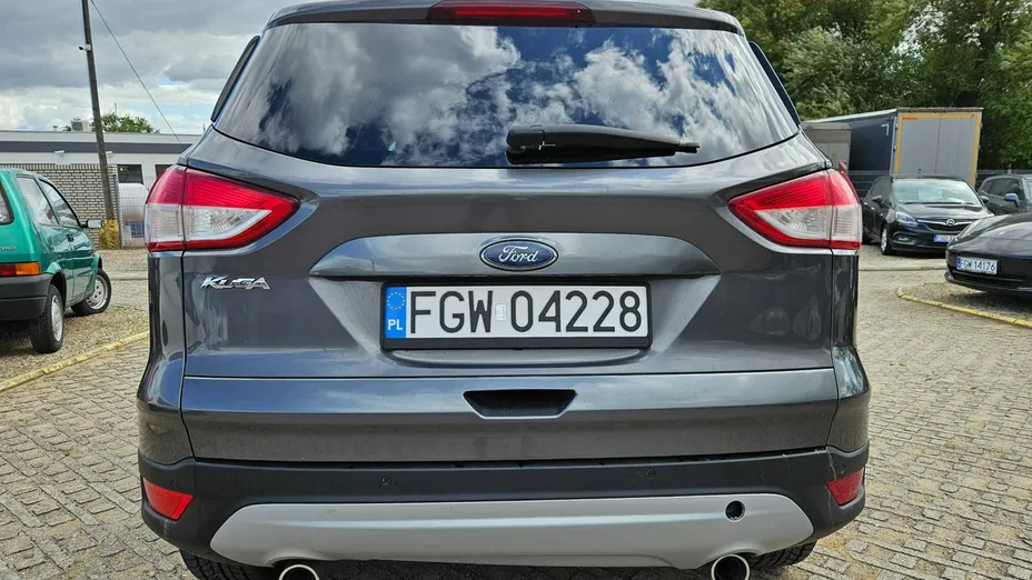 FORD Kuga -