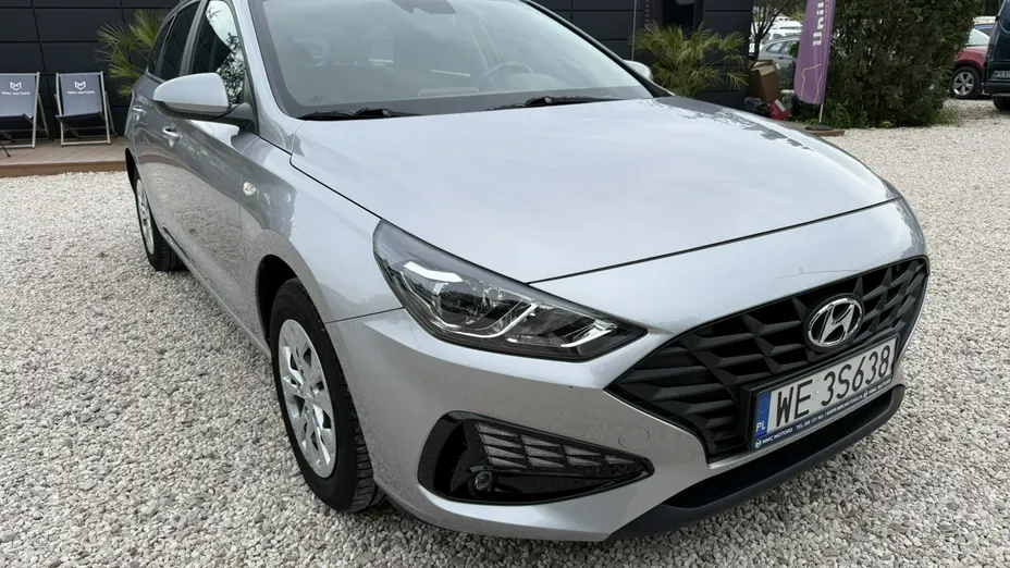 HYUNDAI i30 -